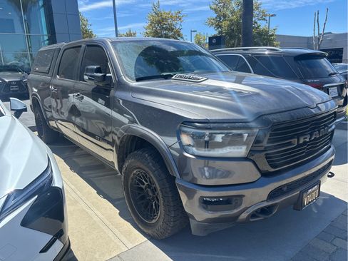 Used 2021 RAM 1500 Laramie AWD/4WD image 2