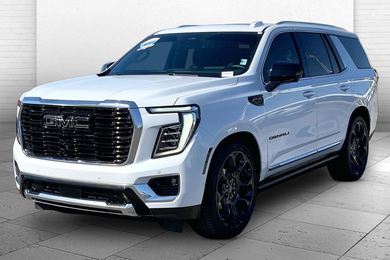 Used 2026 GMC Yukon Denali AWD/4WD image 11