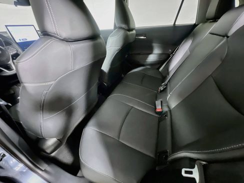 Used 2026 Toyota Corolla Cross XLE w/ Convenience Package FWD image 29