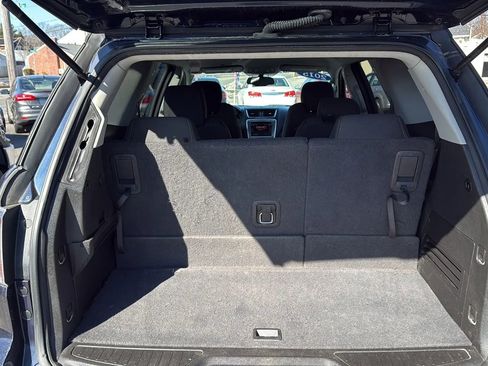 Used 2015 GMC Acadia SLE AWD/4WD image 8