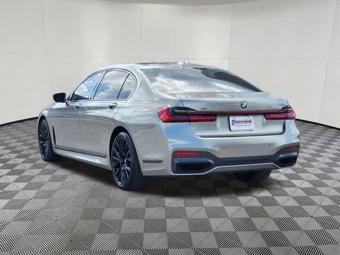 Used 2022 BMW 750i xDrive w/ M Sport Package image 4