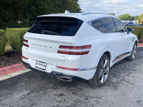 Used 2023 Genesis GV80 3.5T w/ Prestige Package AWD/4WD image 3