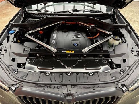 New 2026 BMW X5 xDrive50e image 28