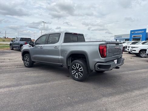 Used 2023 GMC Sierra 1500 AT4 w/ AT4 Premium Package AWD/4WD image 7