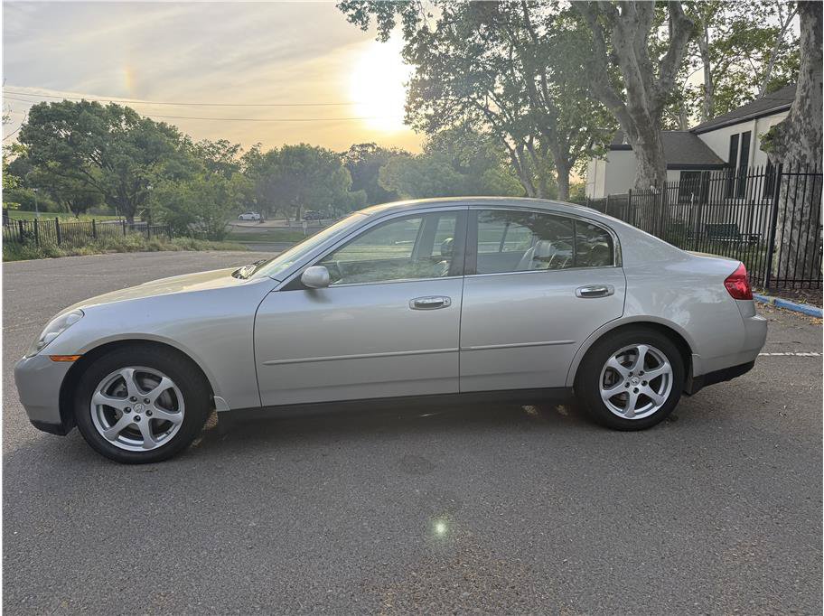 Used 2004 INFINITI G35 Sedan RWD image 8