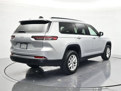 Used 2024 Jeep Grand Cherokee L Laredo RWD image 5