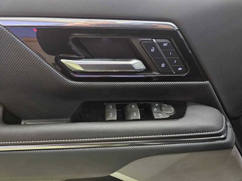 New 2024 GMC Sierra EV Denali image 24