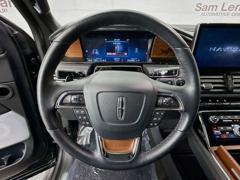 Used 2024 Lincoln Navigator L Black Label image 11