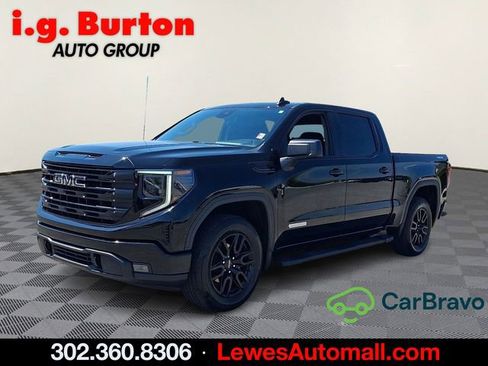 Certified 2024 GMC Sierra 1500 Elevation w/ LPO, Elevation Black Package AWD/4WD image 3