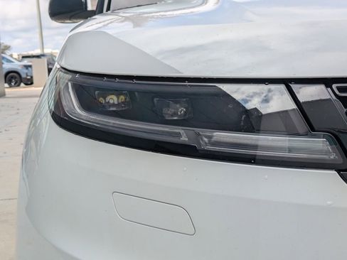 New 2026 Land Rover Range Rover Sport SE image 11