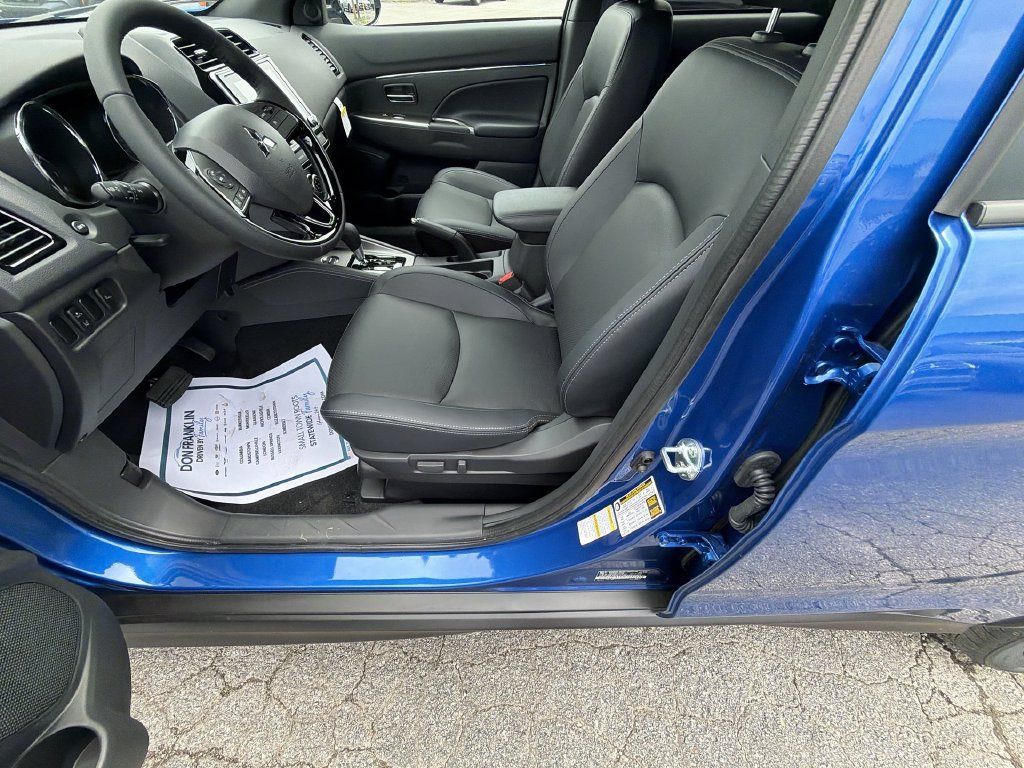 New 2026 Mitsubishi Outlander Sport SEL AWD/4WD image 12