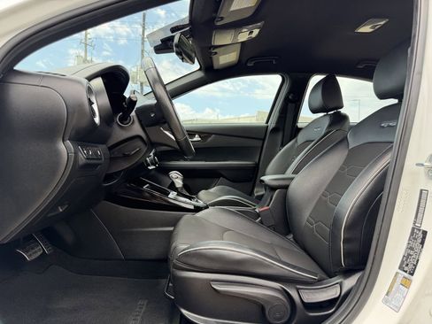 Used 2023 Kia Forte GT-Line FWD image 27