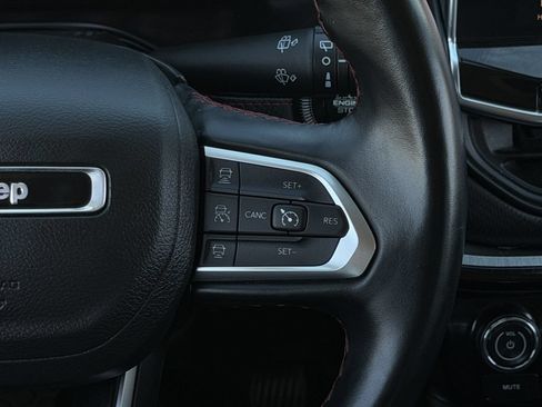 Used 2022 Jeep Compass Trailhawk w/ Trailhawk Elite Group AWD/4WD image 18