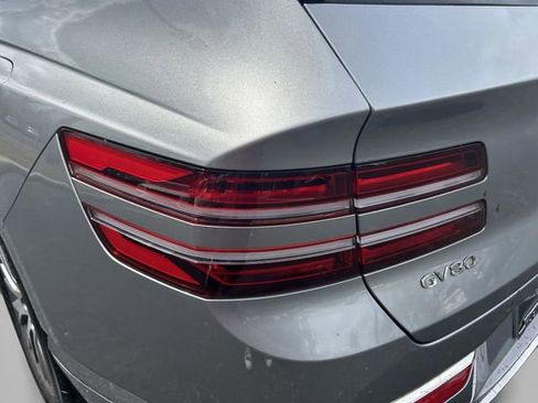 Used 2025 Genesis GV80 2.5T Standard AWD/4WD image 14