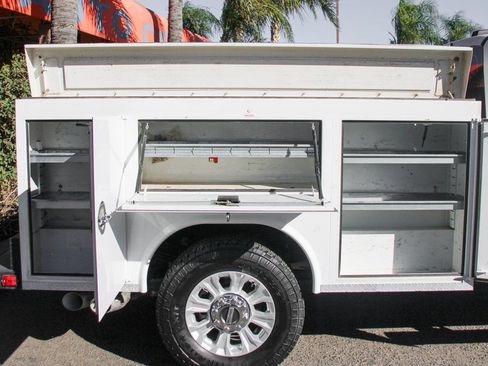 Used 2022 Ford F250 XL AWD/4WD image 11
