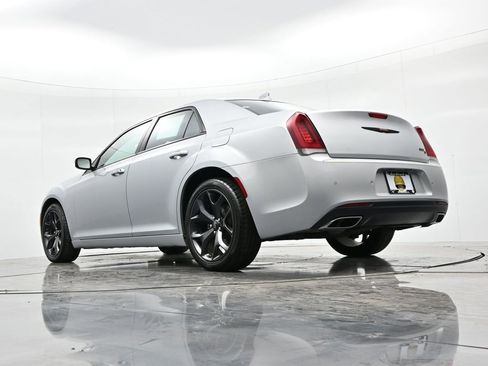 Used 2023 Chrysler 300 S image 22