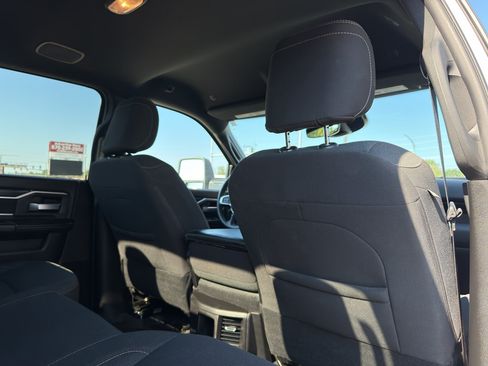 Used 2025 RAM 2500 Big Horn AWD/4WD image 17