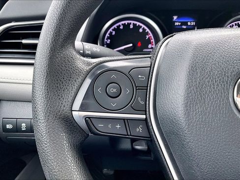 Used 2023 Toyota Camry LE image 19