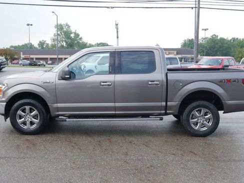 Used 2020 Ford F150 XLT w/ Equipment Group 302A Luxury AWD/4WD image 9