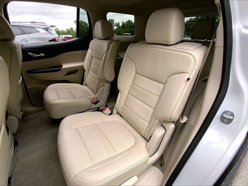 Used 2023 GMC Acadia Denali w/ Trailering Package FWD image 25