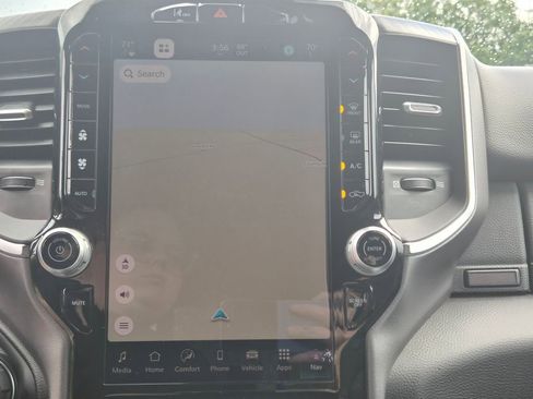 Used 2025 RAM 1500 Big Horn image 16