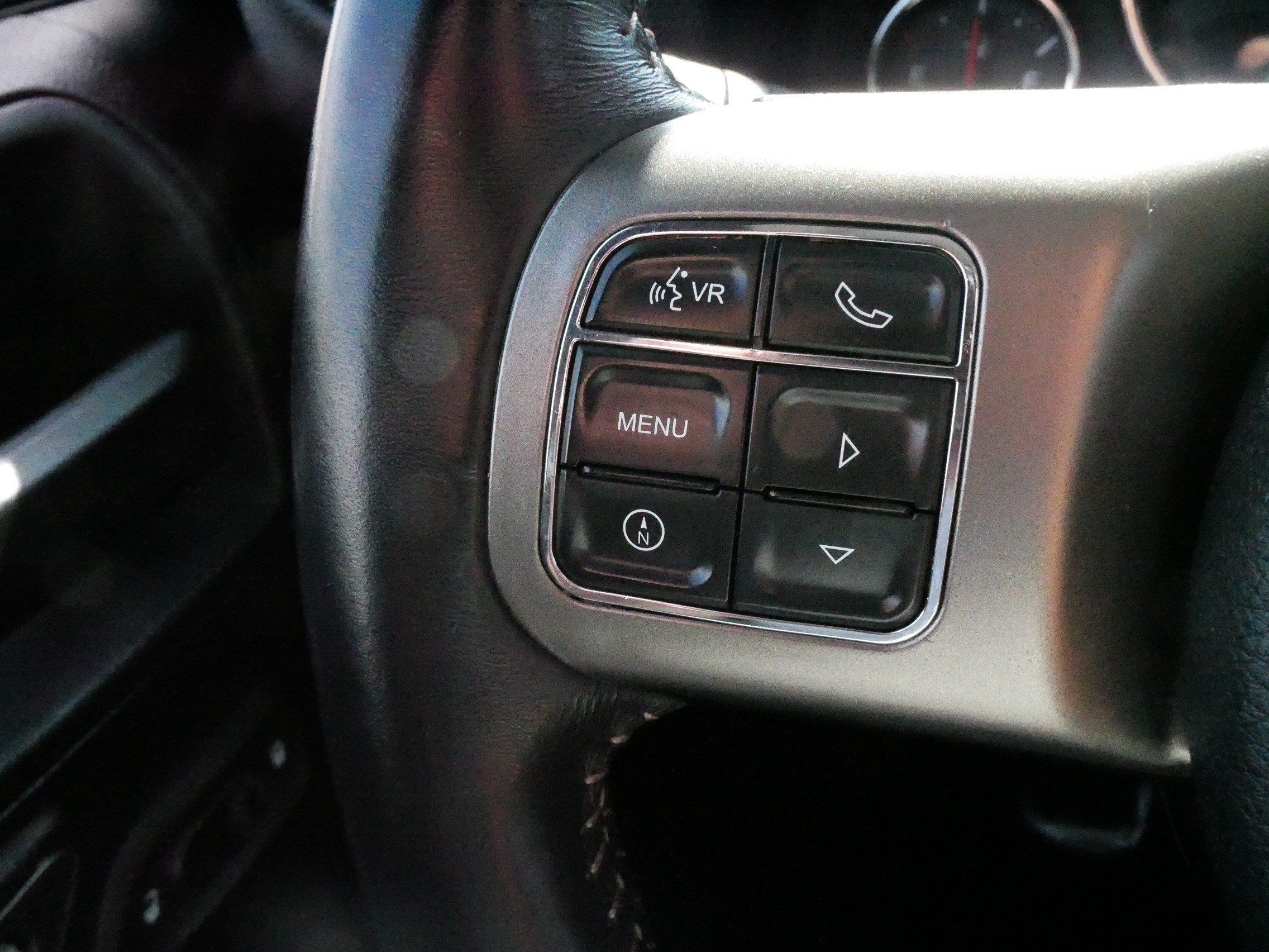 Used 2018 Jeep Wrangler Sport AWD/4WD image 23