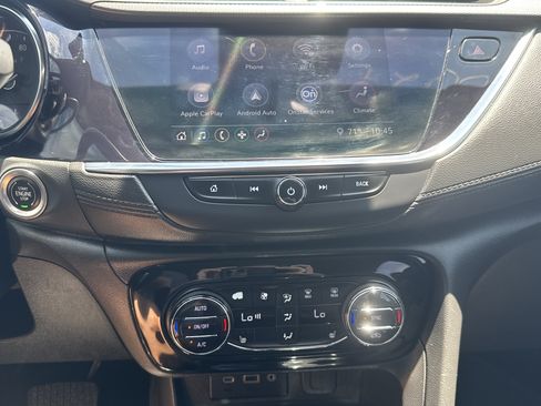 Used 2022 Buick Encore GX Select FWD image 19