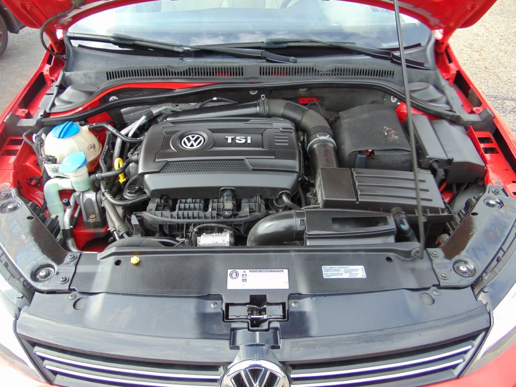 Used 2014 Volkswagen Jetta SE FWD image 32