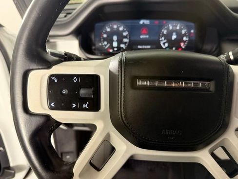 Used 2021 Land Rover Defender 110 X-Dynamic HSE image 18