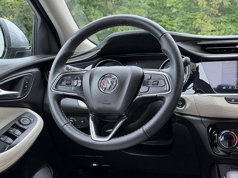 Used 2023 Buick Encore GX Preferred w/ Cold Weather Comfort Package FWD image 12