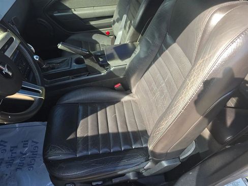 Used 2007 Ford Mustang GT RWD image 13