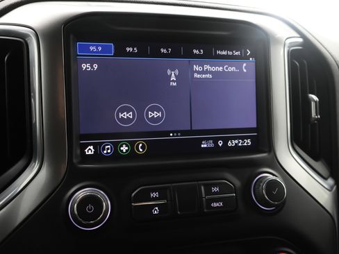 Used 2022 Chevrolet Silverado 2500 LT w/ Z71 Sport Edition image 46