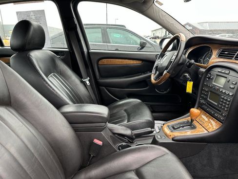 Used 2005 Jaguar X-TYPE 3.0 image 10