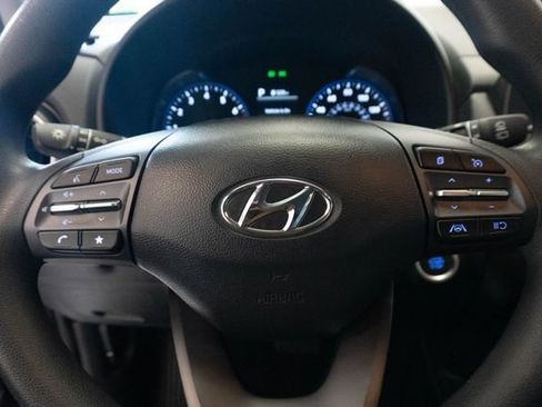 Used 2023 Hyundai Kona SEL w/ Cargo Package FWD image 7
