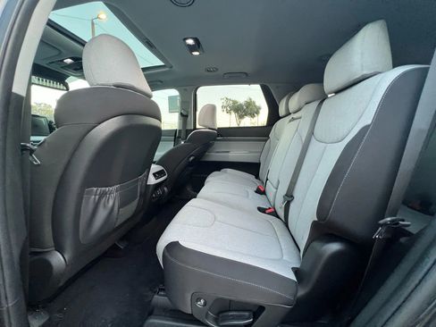 Used 2020 Hyundai Palisade SEL image 12