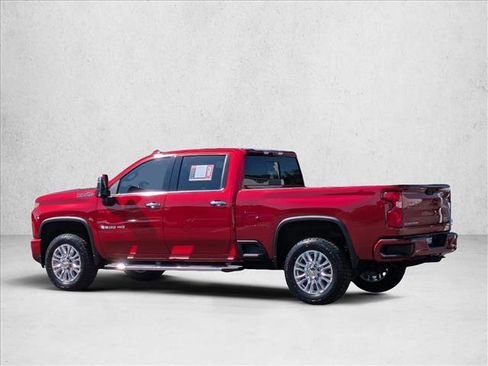 Used 2023 Chevrolet Silverado 2500 High Country w/ Z71 Off-Road Package AWD/4WD image 8