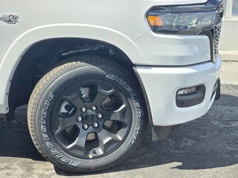 New 2026 RAM 1500 4x4 Crew Cab image 3