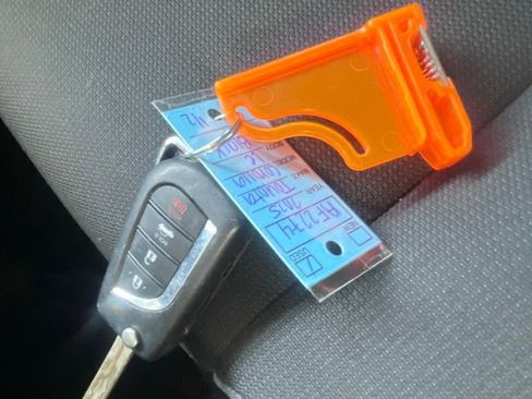 Used 2025 Toyota Corolla LE image 10