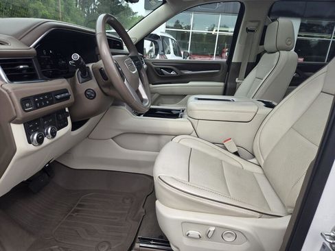 Used 2022 GMC Yukon Denali w/ Denali Premium Package AWD/4WD image 22