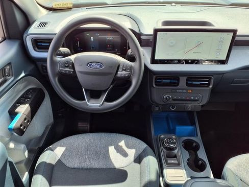 New 2026 Ford Maverick XLT FWD image 9