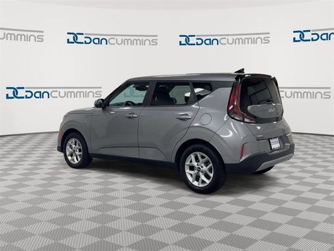Used 2023 Kia Soul S image 6