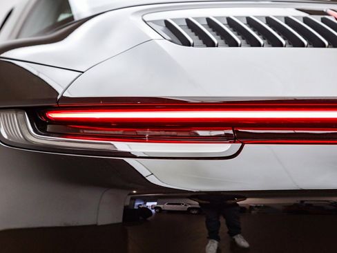 Used 2024 Porsche 911 Targa 4S image 8