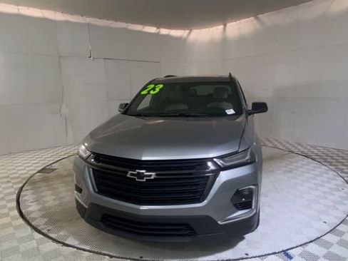 Used 2023 Chevrolet Traverse LS w/ Midnight/Sport Edition FWD image 6