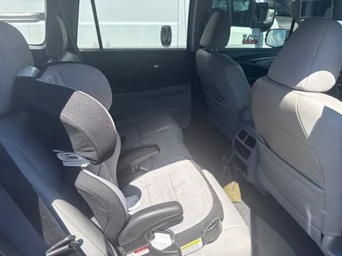 Used 2021 Honda Pilot Special Edition image 25