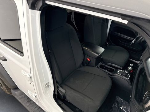 Used 2021 Jeep Wrangler Unlimited Sport AWD/4WD image 16