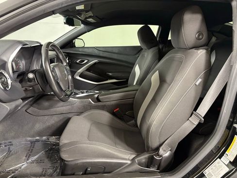 Used 2023 Chevrolet Camaro LT image 22