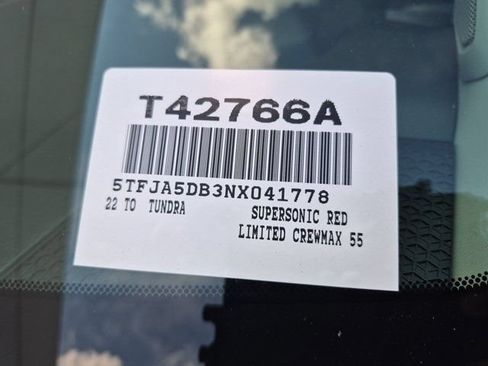 Used 2022 Toyota Tundra Limited AWD/4WD image 18