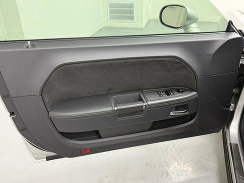 Used 2008 Dodge Challenger SRT8 RWD image 70
