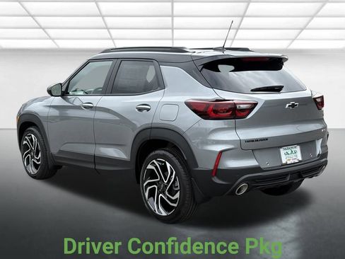 New 2026 Chevrolet TrailBlazer RS w/ Driver Confidence Package FWD image 20
