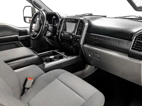 Used 2017 Ford F250 XLT w/ XLT Value Package AWD/4WD image 17